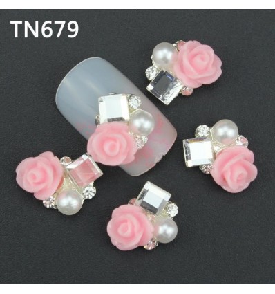 Bijoux pour ongles pierre et fleur rose